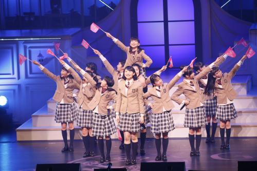 さくら学院5周年 1期生・三吉彩花＆松井愛莉も歌った - スポニチ