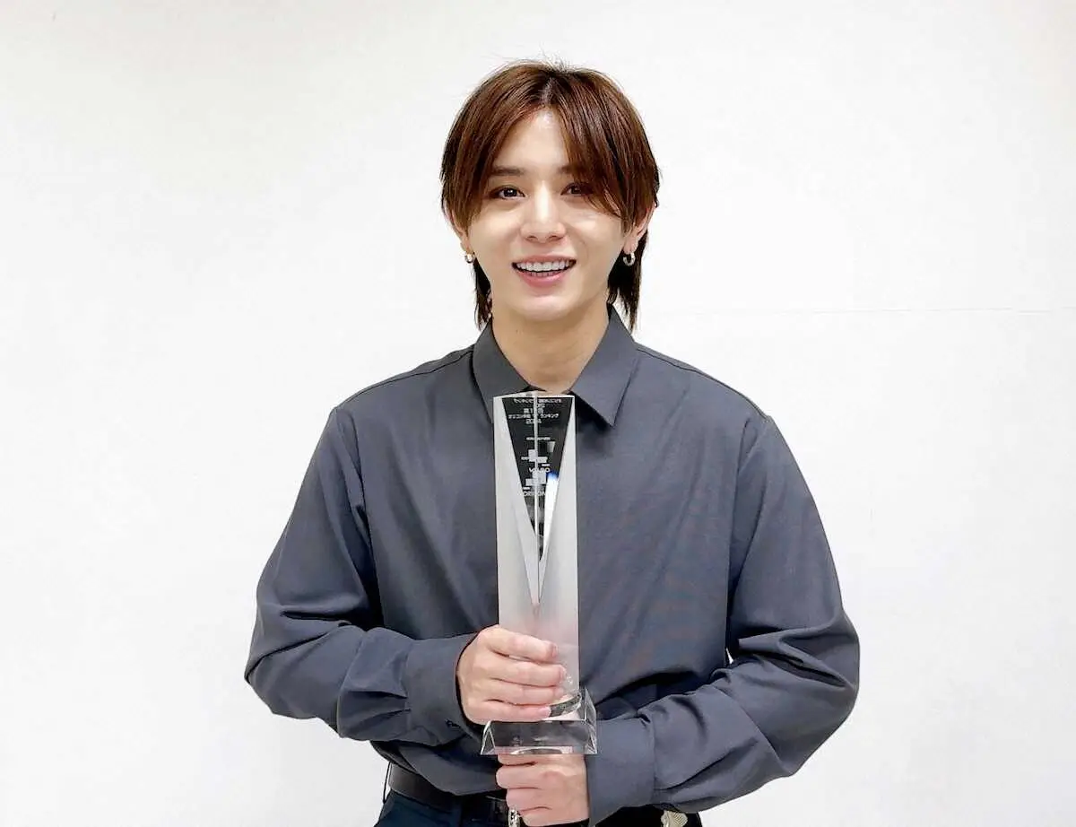 Hey！Say！JUMP」山田涼介 写真集年間1位に「これからも愛され続ける
