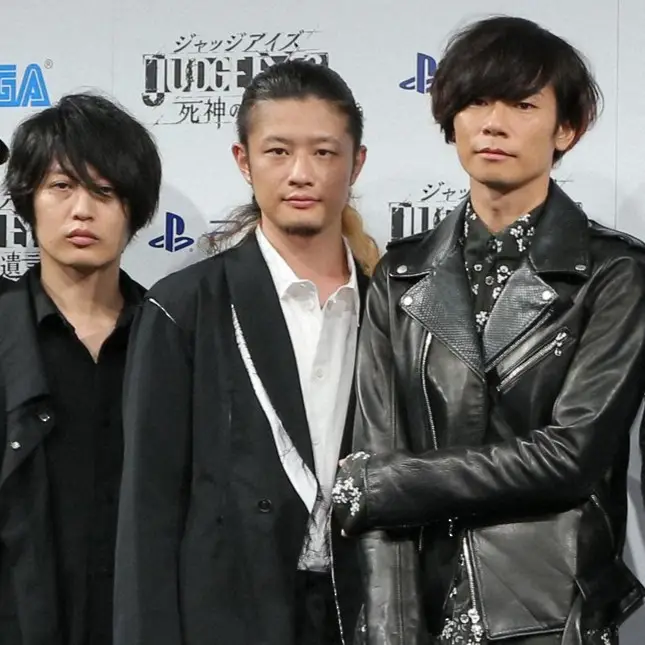 Alexandros]の（左から）白井眞輝、磯部寛之、川上洋平 - スポニチ