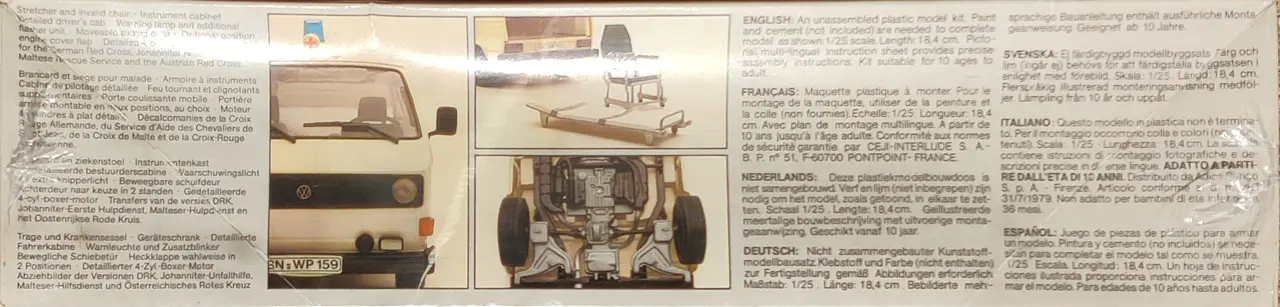 Revell VW Volkswagen Krankentransporter / Ambulance - Spotlight