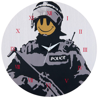 Flying Balloons Girl – Sync.