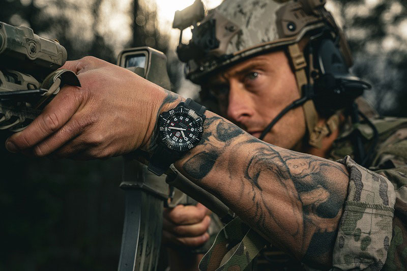 ネイビーシールズモデル“200m防水ダイバーズウオッチ”【米国海軍特殊