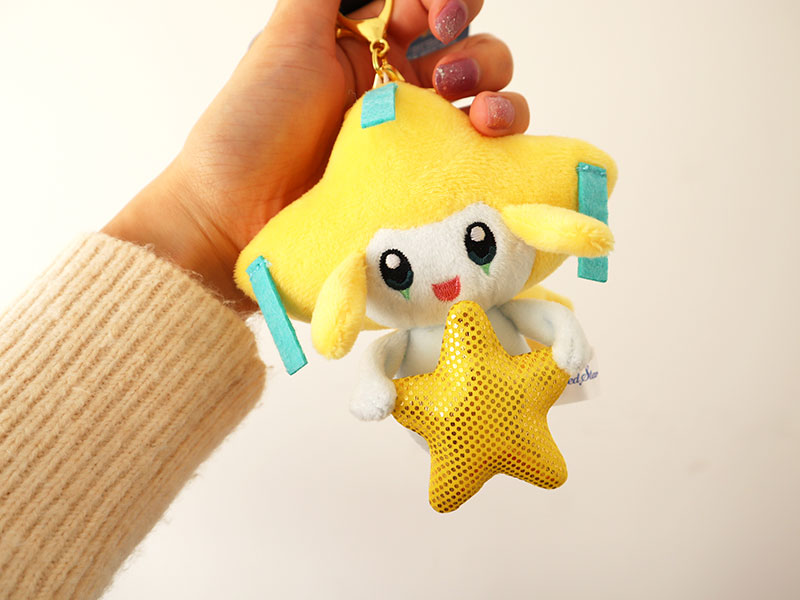 スピードスター」をテーマにした、きらびやかなグッズが、ポケモン