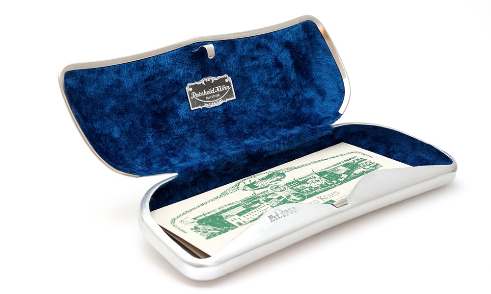 Reinhold Kuhn ラインホルト キューン アルミ製メガネケース Sサイズ