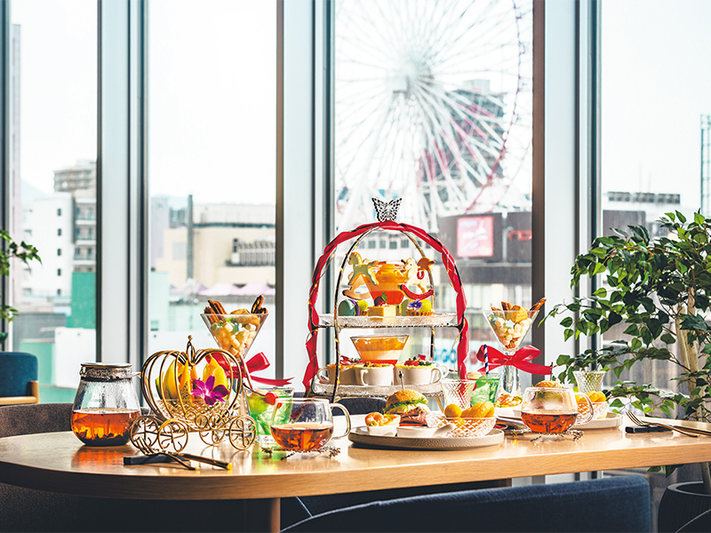 BAR & GRILL Splish】“遊園地”をテーマにした 夏のアフタヌーンティー
