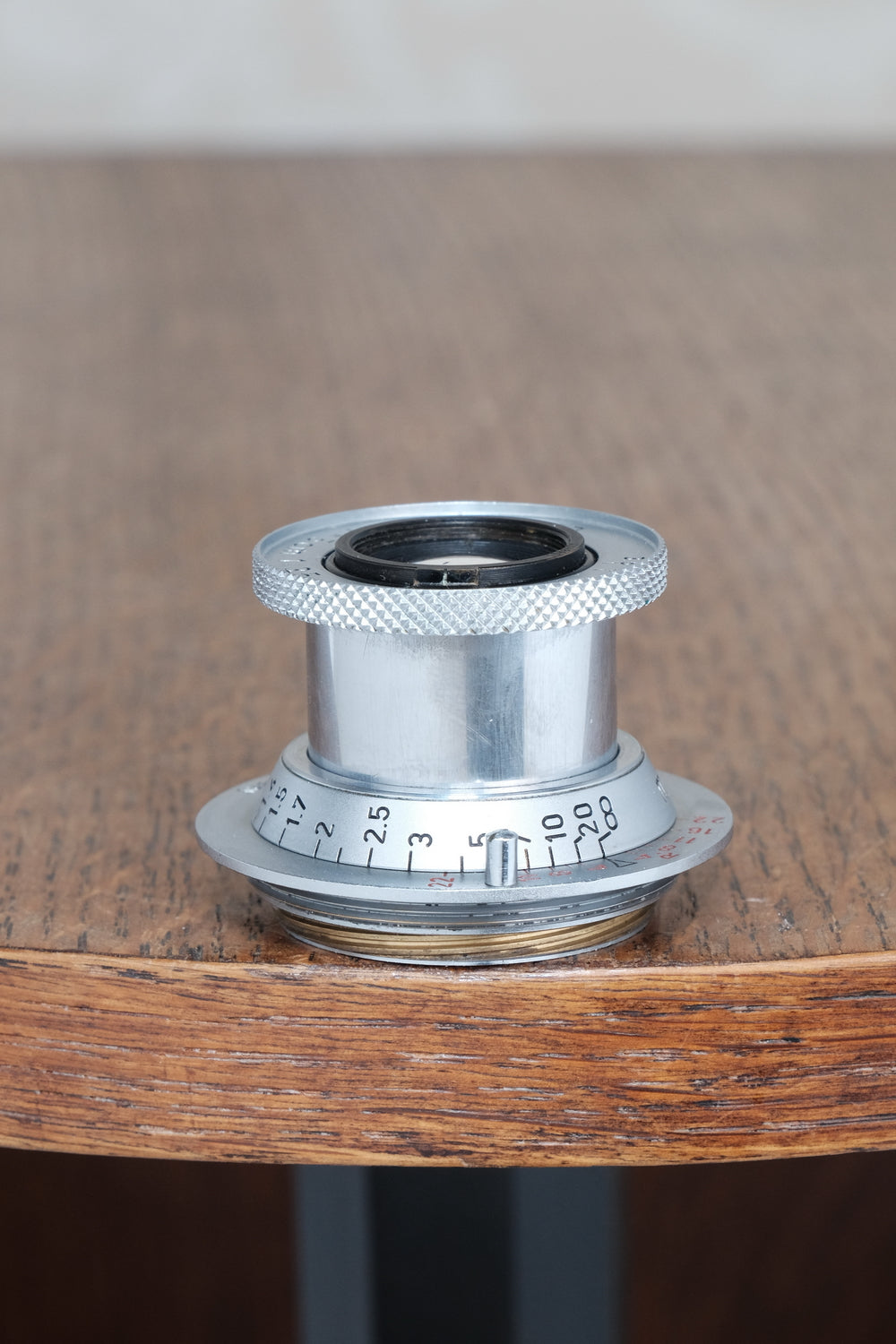 1953 “Red scale“ 3.5/50mm Leitz Elmar Lens – Petrakla Classic Cameras