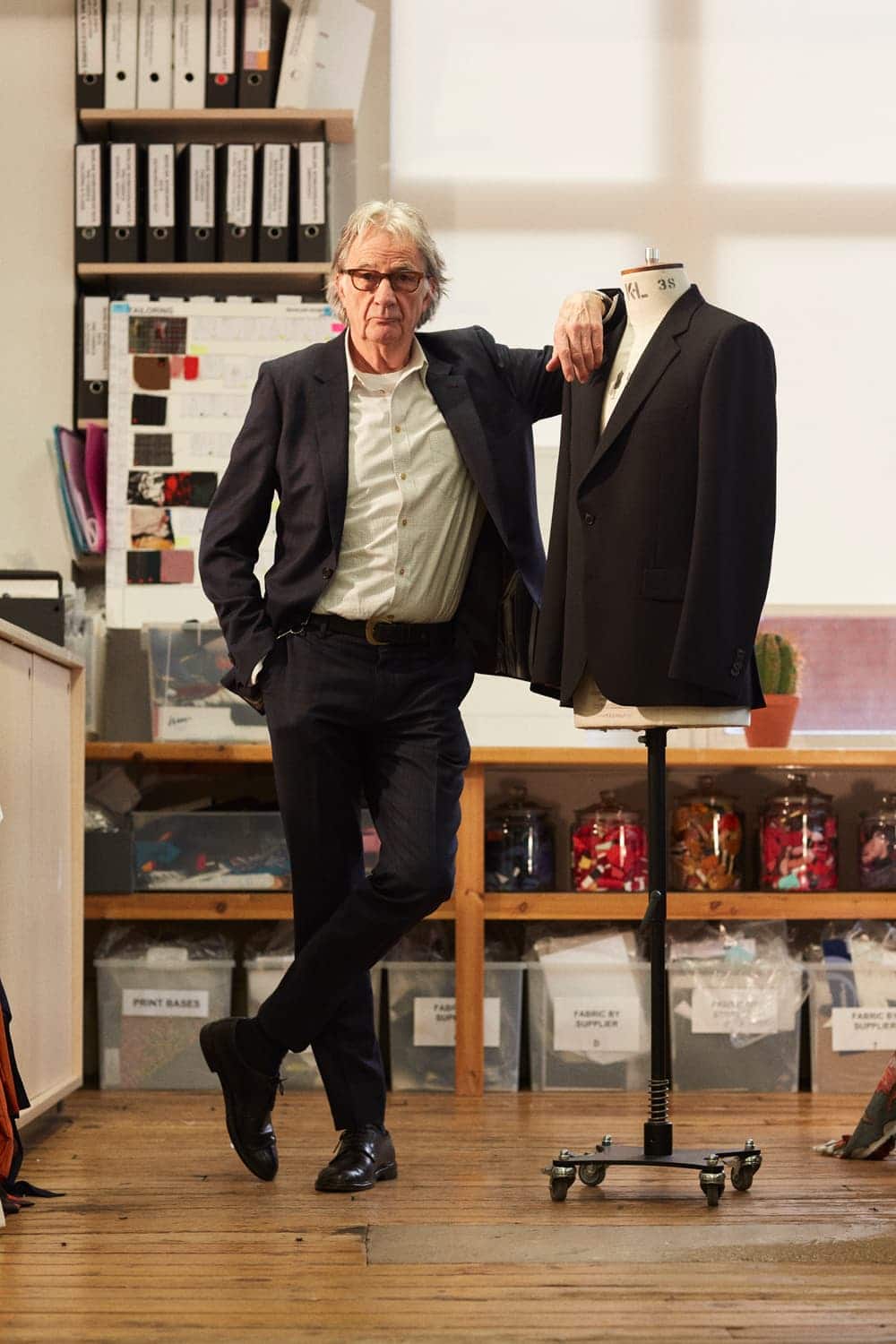 Paul Smith Men in Black - SS19 - ストーリーズ