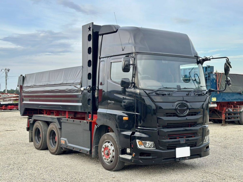 有限会社パークノール商会 / 平成30年式・日野グランドプロフィア