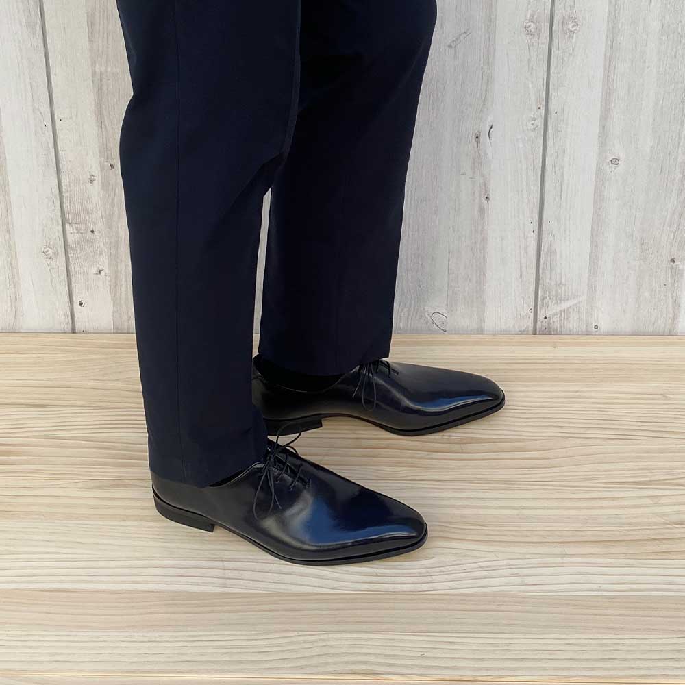 MON MODEL（モンモデル）本革 ホールカット（ワンピース）ビジネス