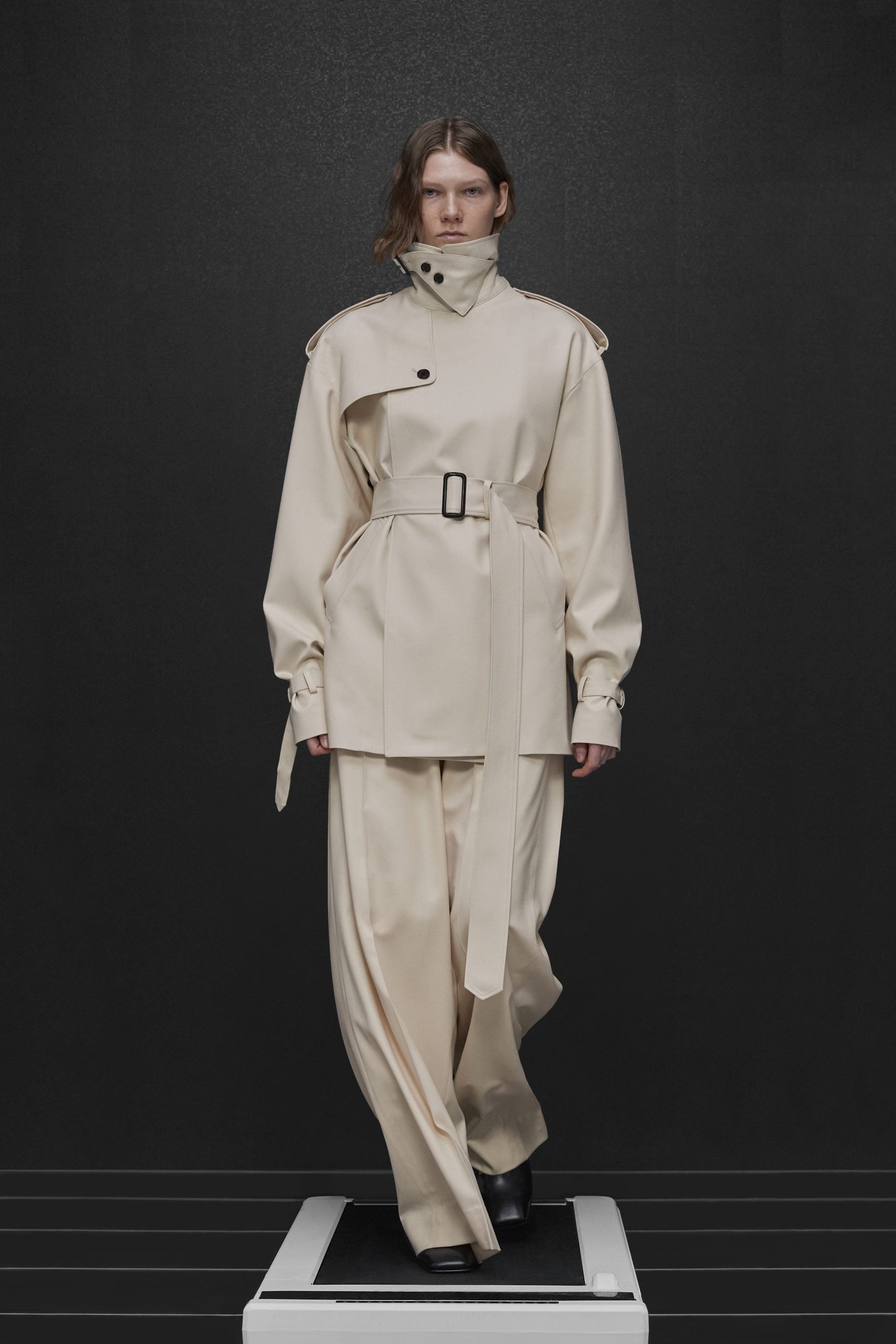 LOOK】HYKE FW 2024 COLLECTION｜特集｜PARIGOT ONLINE（パリゴ