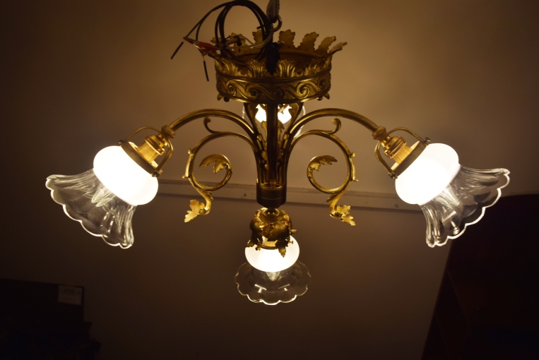 パルテノン アンティーク / 【SALE】sy389 4灯式シャンデリア