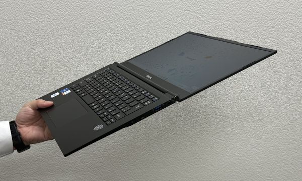 2025年】大学生活におすすめ・安心4年保証Windows ノートレビュー