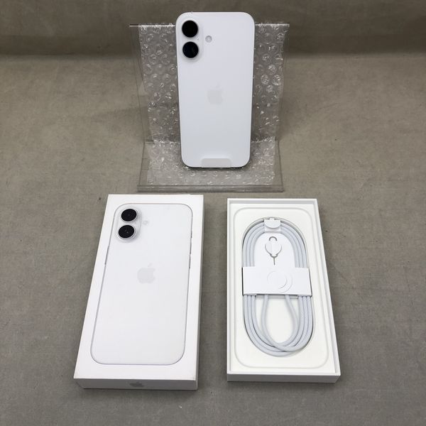APPLE 〔中古〕iPhone16 256GB ホワイト MYDX3J/A SIMフリー（中古1