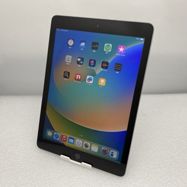 APPLE 〔中古〕iPad (第6世代) Wi-Fiモデル 128GB スペースグレイ
