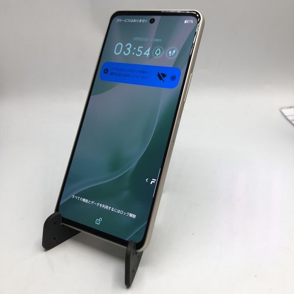 FUJITSU 〔中古〕arrows We2 Plus M06 シャンパンシルバー 国内版 SIM