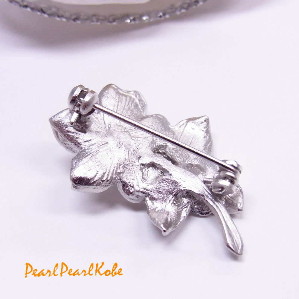 パールブローチ 花 フラワー 本真珠 ラウンド 6-6.5mm シルバー色