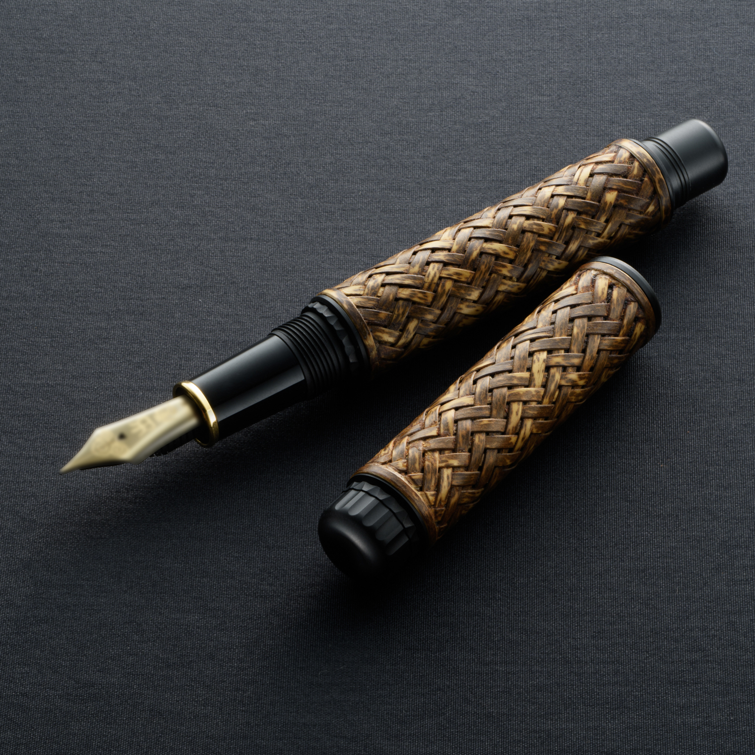 竹編み 横綱代 『虎斑横網代網み』 | プラチナ万年筆