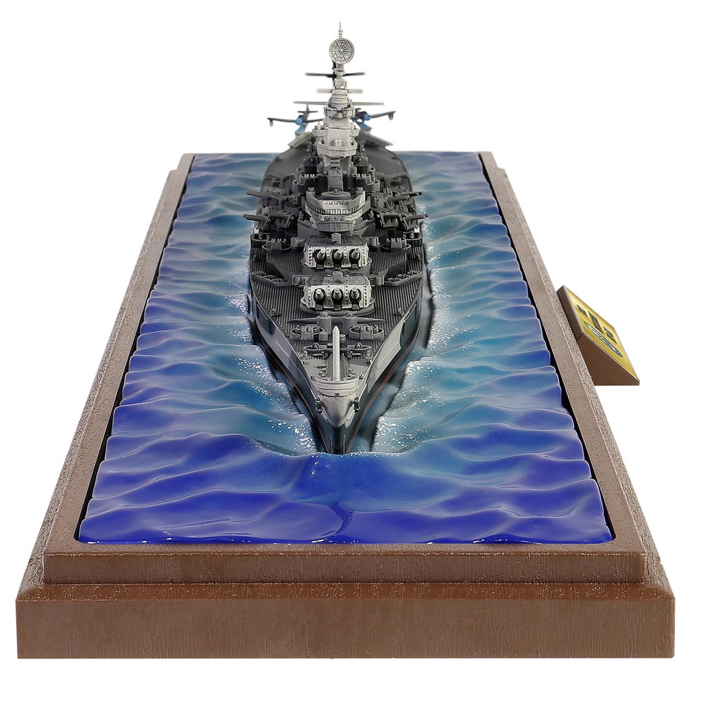 完成品 :: 船 :: アメリカ海軍 戦艦ミズーリ 洋上モデル仕様 雲形迷彩
