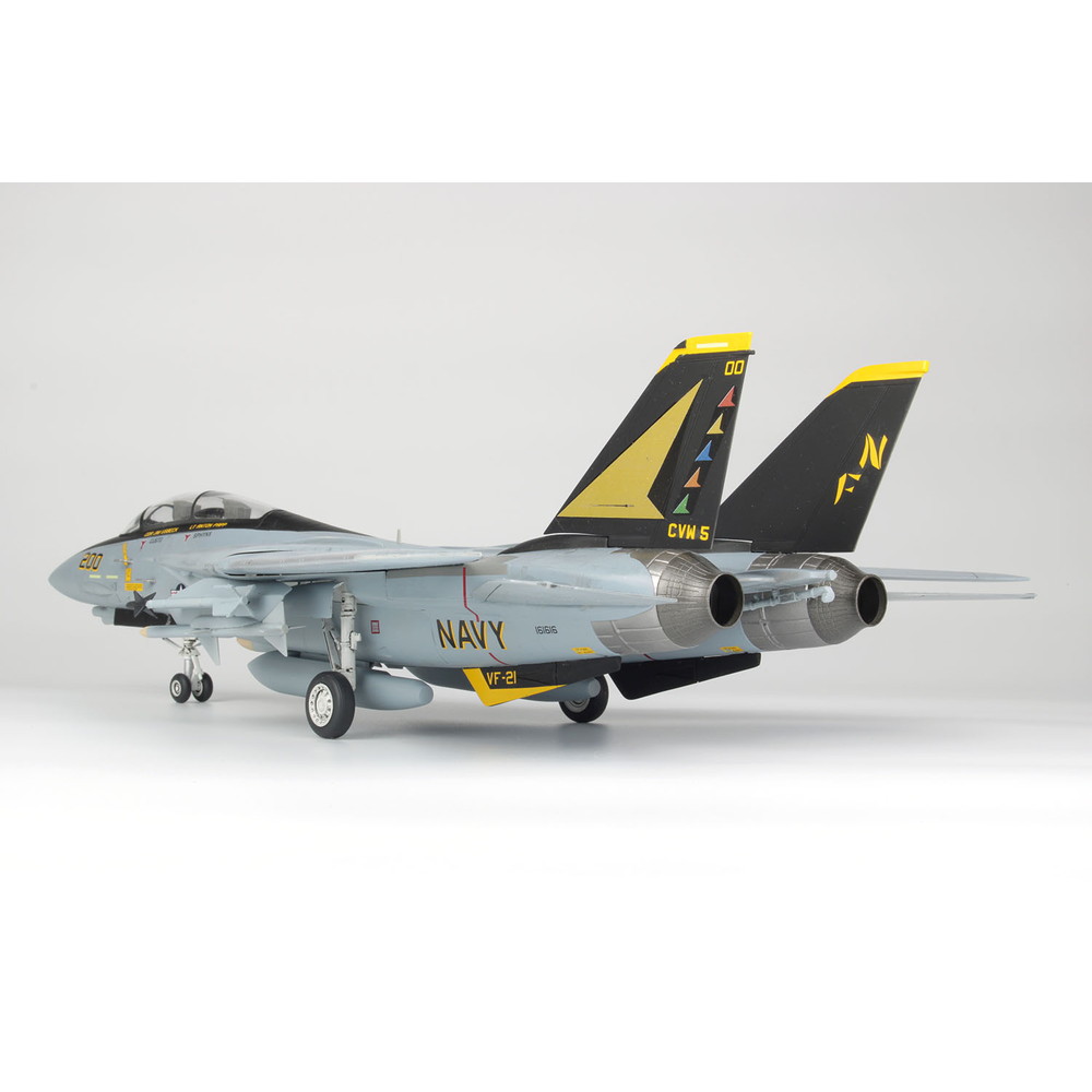 プラモデル :: 飛行機 :: アメリカ海軍 F-14A トムキャット VF-21