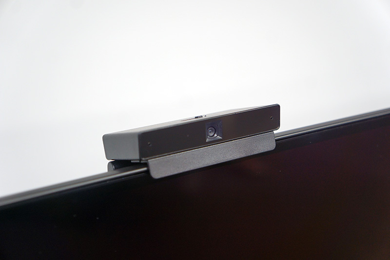 ソニー、テレビ用外付けカメラ「BRAVIA CAM」。視聴位置に応じた画質