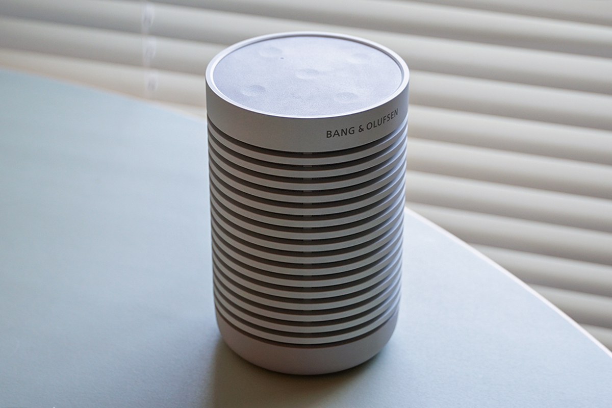 もう手放したくない。Bang & Olufsen「Beosound Explore」の心地よい