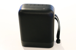 B&O PLAY、前後にユニットを配置して360度再生する小型Bluetooth