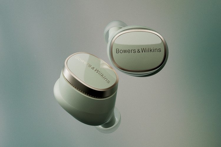 B&W、旗艦完全ワイヤレスイヤホン「Pi8」“ジェイド・グリーン”を11/25