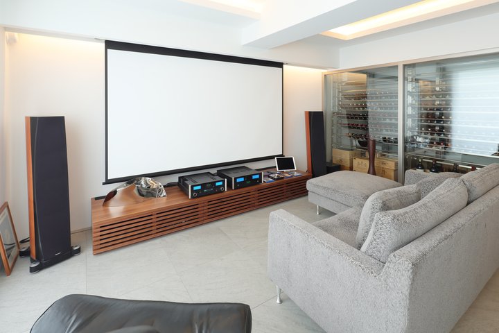 SANYO LVT-WD41 ポータブル液晶TV 三洋電機、防水&ワンセグ機能搭載