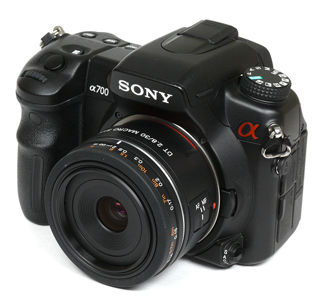 Sony 30mm f/2.8 DT macro ( SAL-30F28 ) - Lab Test / Review