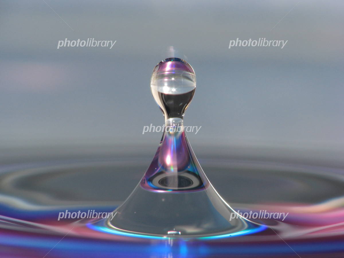 水滴のオブジェ 写真素材 [1192127] - フォトライブラリー