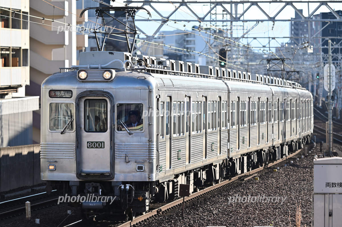 南海高野線6000系6001F なつかしのステンレス無塗装 写真素材 [7598364
