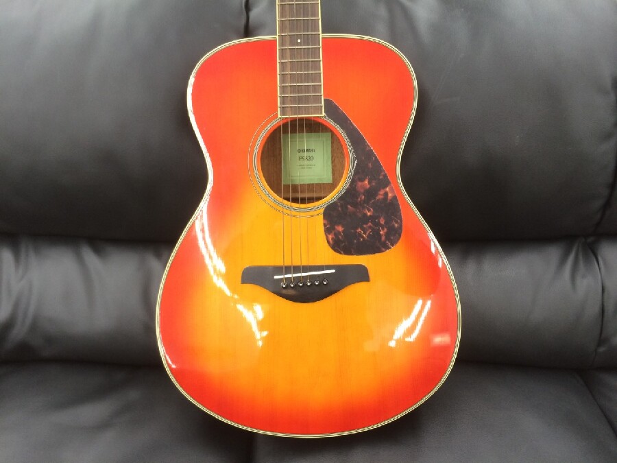 YAMAHA (ﾔﾏﾊ) FS820 ｱｺｰｽﾃｨｯｸｷﾞﾀｰ 入荷しました！！｜2024年01月04日