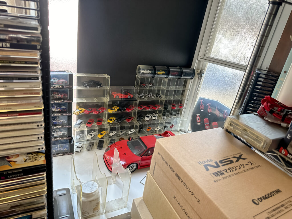 東京都大田区へ、アシェット・デアゴスティーニのミニカーなど分冊百科