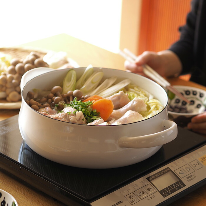 野田琺瑯 LUKE（ルーク） 浅型キャセロール 25cm ホワイト | 食器と