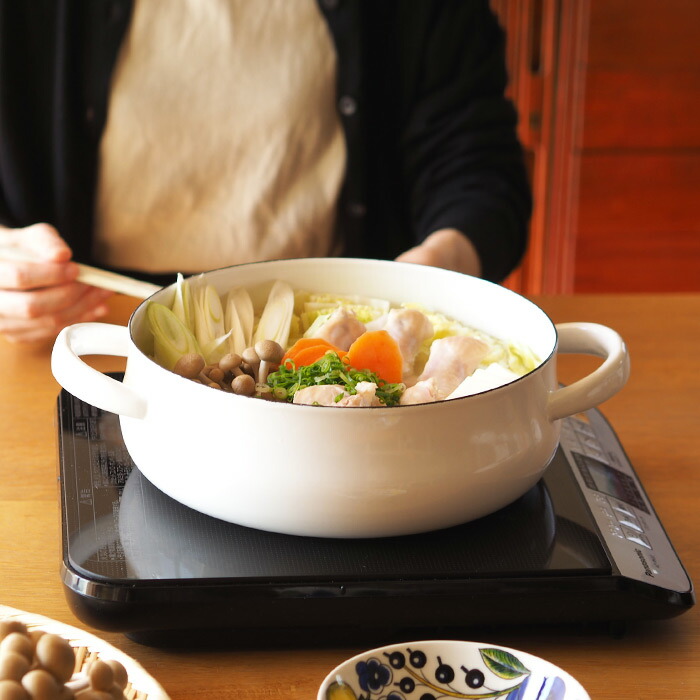 野田琺瑯 LUKE（ルーク） 浅型キャセロール 25cm ホワイト | 食器と