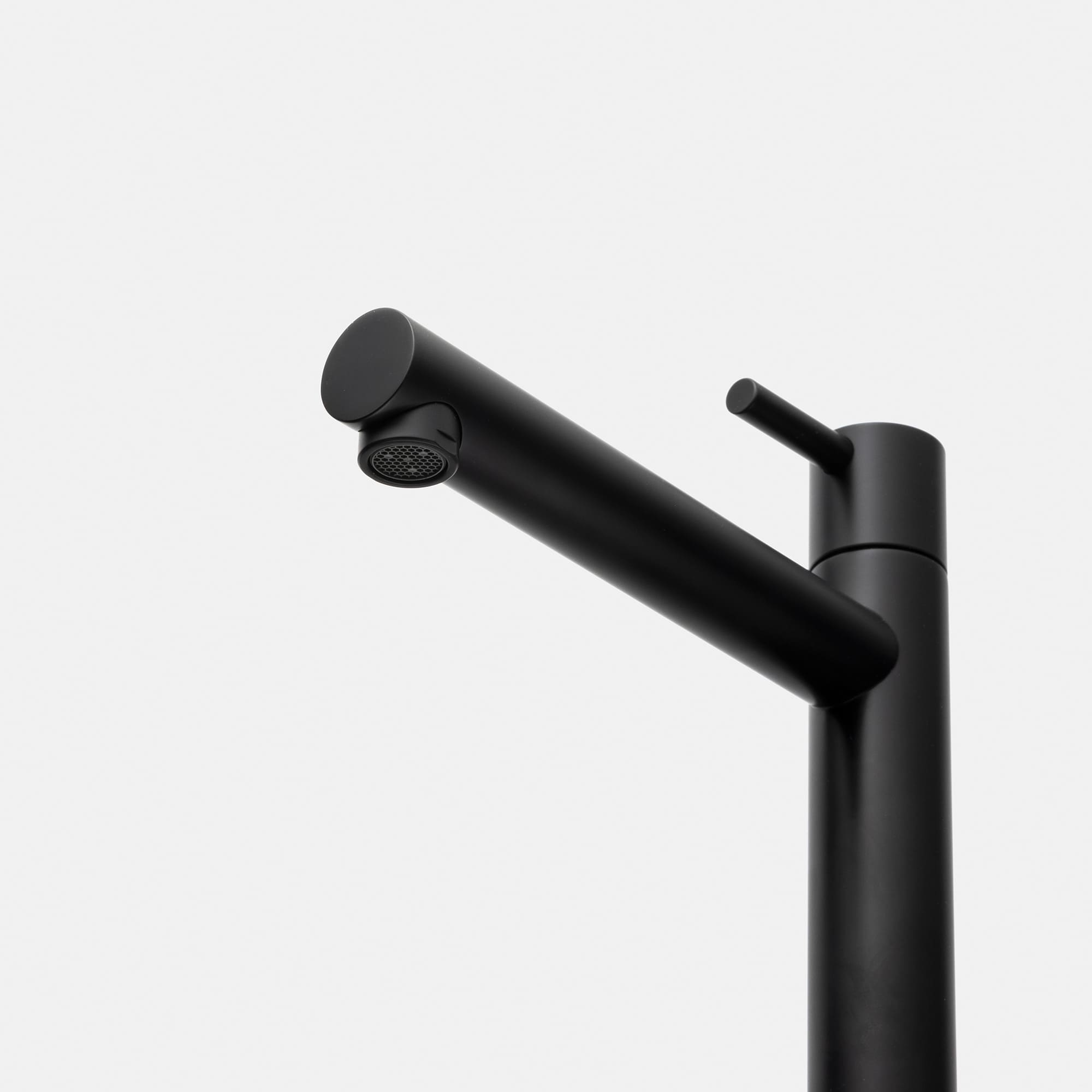 洗面水栓 TT-4：ストレート単水栓トール ブラック | KB-PT011-39-G141