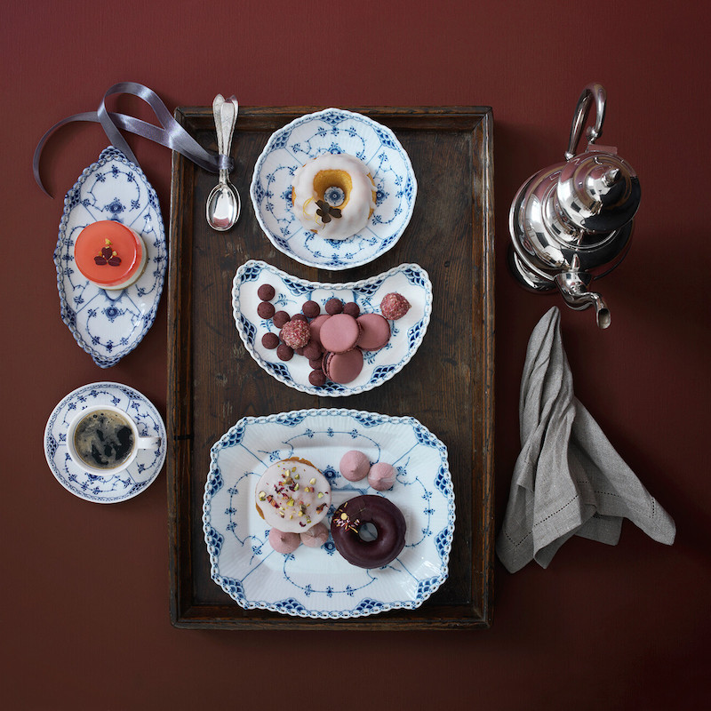 ブルーフルーテッド フルレース クレセントディッシュ 22cm|ロイヤル