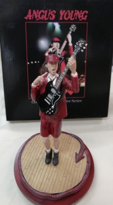 アンガス・ヤング フィギュア 入荷 AC/DC | 音楽資料専門店 ロック