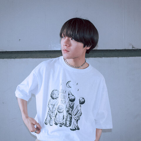 星をみる鯨“ T-shirt ホワイト | ソニーミュージック公式オンライン