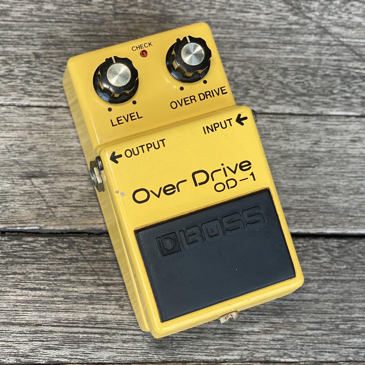 BOSS OD-1 シリアル番号8600（銀ねじ）NEC μPC4741C搭載 BOSS OD-1 OverDrive 初期 NEC μPC4741C 銀ネジ オーバードライブ
