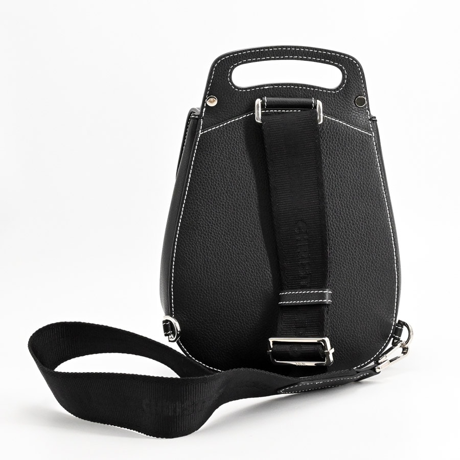 ギャロップサドルスリングバッグ(約W18xH24xD9cm(実寸) ブラック