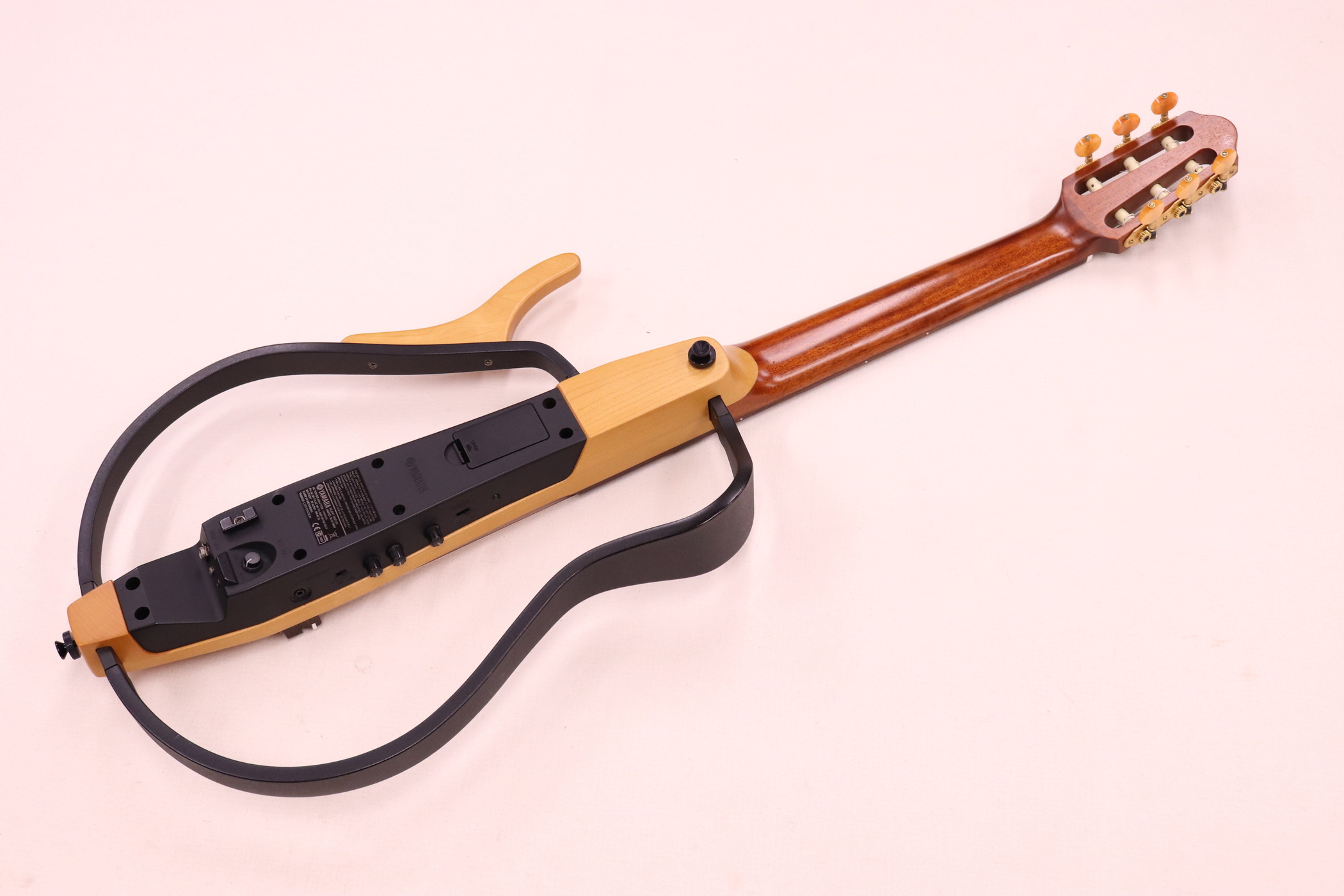 YAMAHA ヤマハ サイレントギター SLG-100N(ナイロン弦タイプ) [中古品