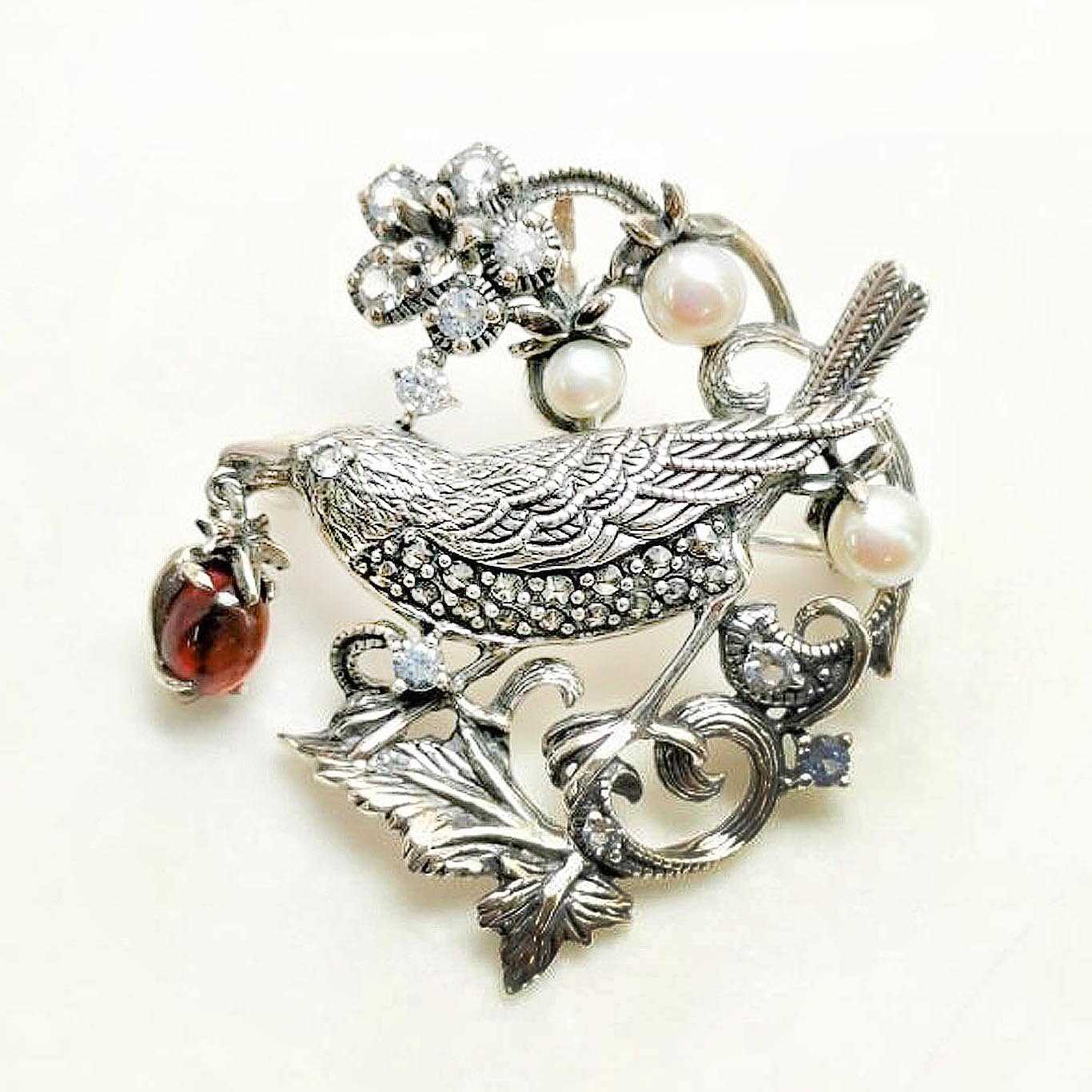 再入荷】SVウィリアム・モリスいちご泥棒ブローチ/ペンダントヘッド