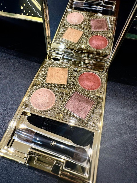 エレガンス 限定クリスマスコフレ2023 | BLOG | ローズマリー（ROSEMARY）