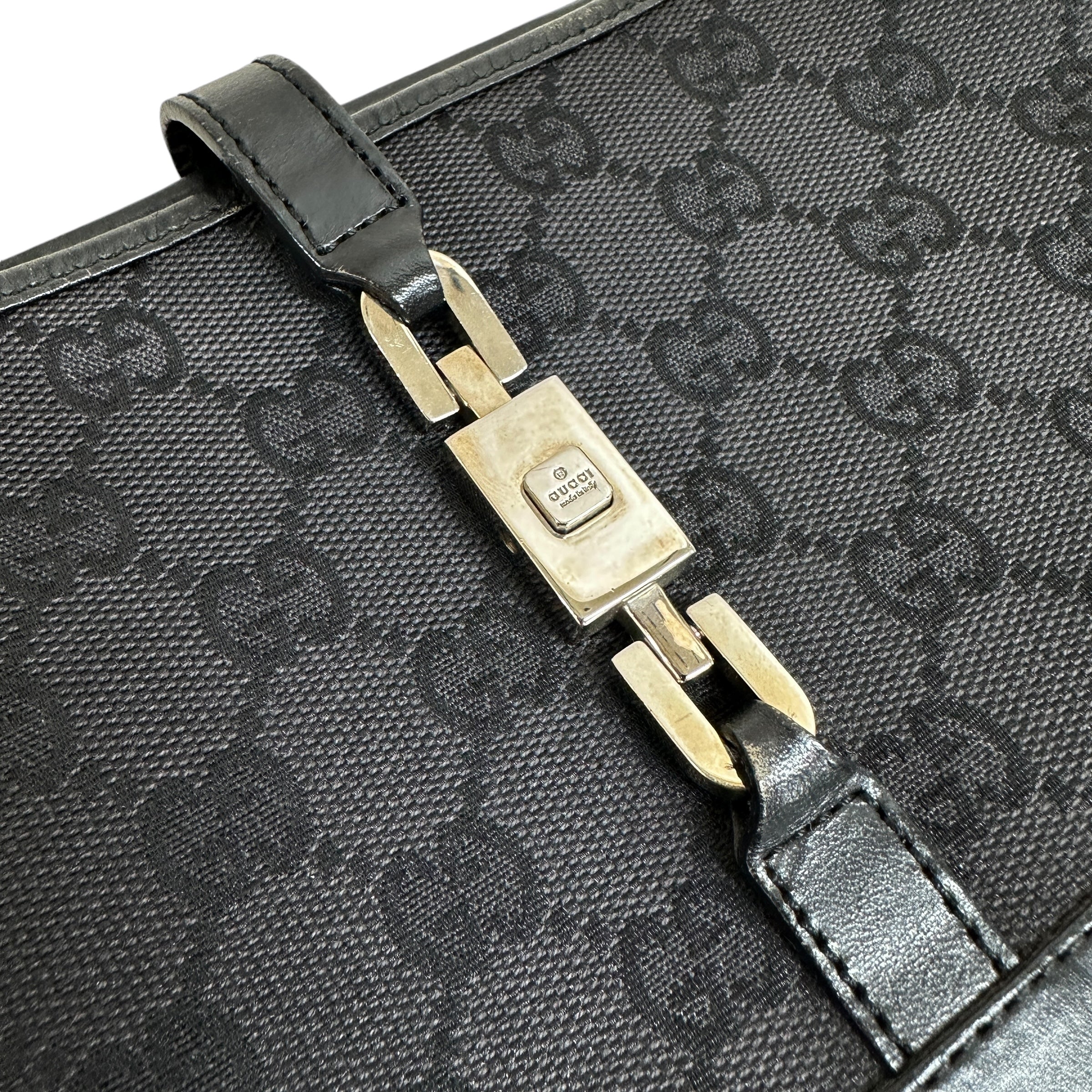 GUCCI グッチ ワンショルダーバッグ