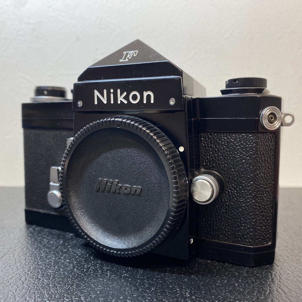 Nikon】 F アイレベル Black Body #657 富士山マーク 一眼レフの買取