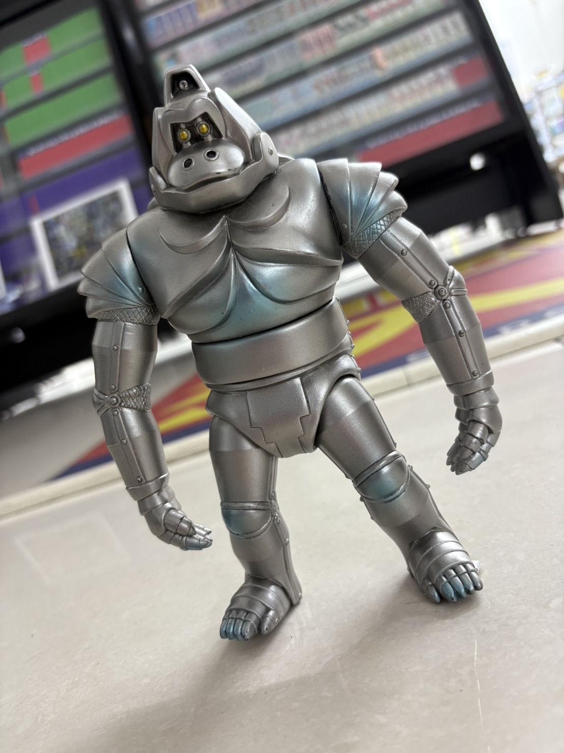 今回は珍しい1品( *´艸｀)【BANDAI/キングコング/メカニコング/ソフビ