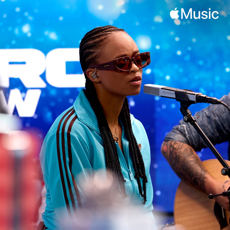 Listen: Lila Iké - Too Late to Lie