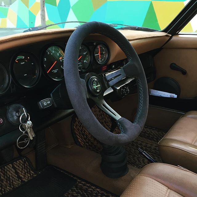 Renown Chicane Dark Steering Wheel – Renown USA