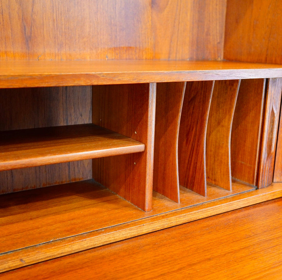 Bornholms Møbelfabrik チーク製ヴィンテージブックシェルフ ヨハネス